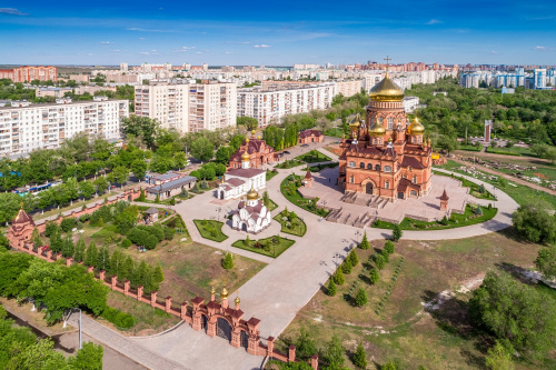 Ученики первомайской школы Оренбуржья могут оплачивать питание «Картой школьника»